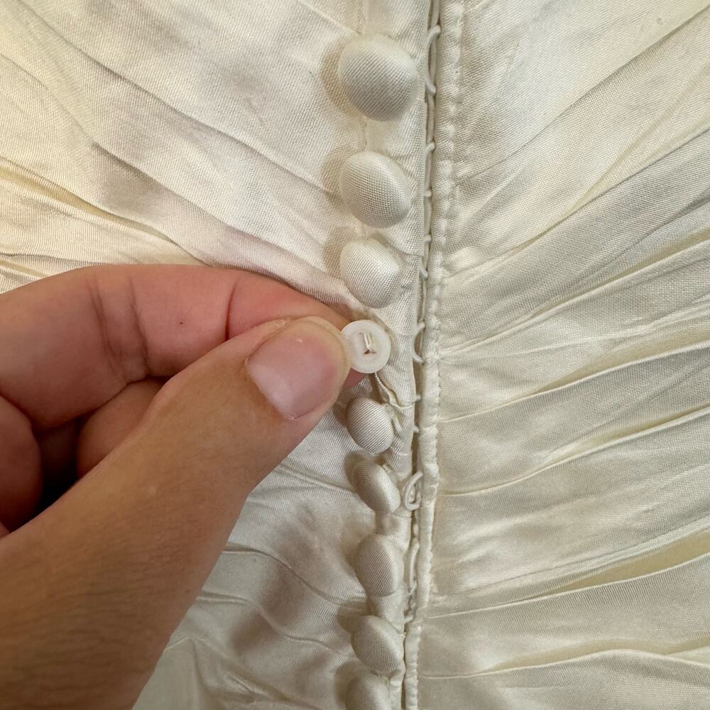 Angelina Faccenda Bridal Wedding Gown Size 6 Mermaid Rosette Sweetheart Ivory - Picture 11 of 16